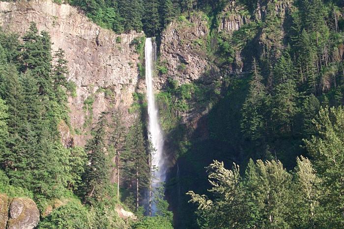 Waterfall in Orgeon