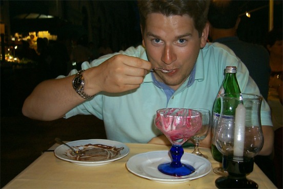 Rachel finished it all before I could have any unfortunately... no really!