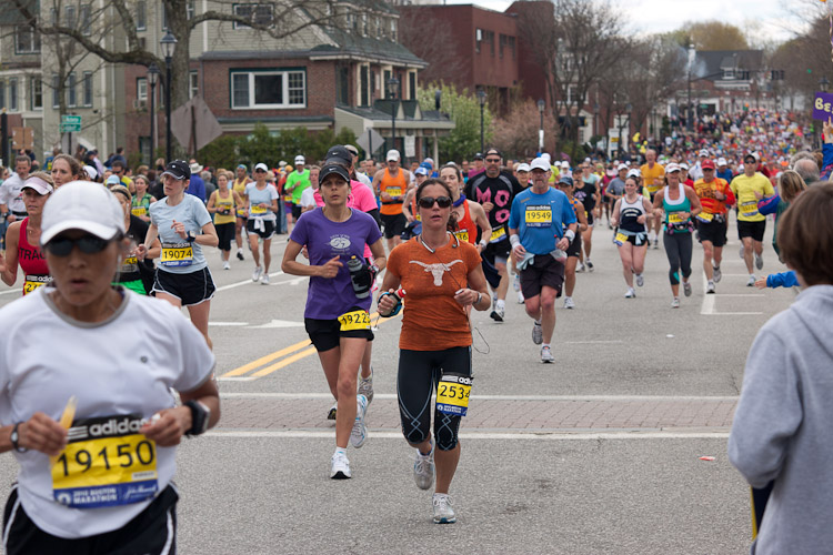 The runners.  My cousins Wendy and Sherri ran, though I only was able to get photos of Wendy.