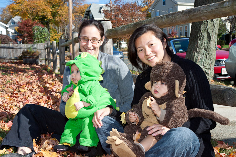 Tori and Vivian on Halloween