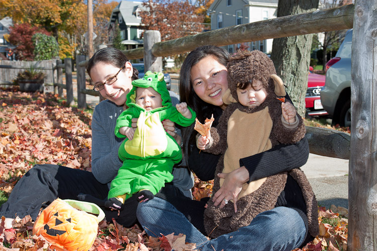 Tori and Vivian on Halloween