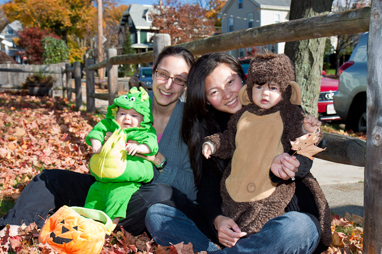 Tori and Vivian on Halloween